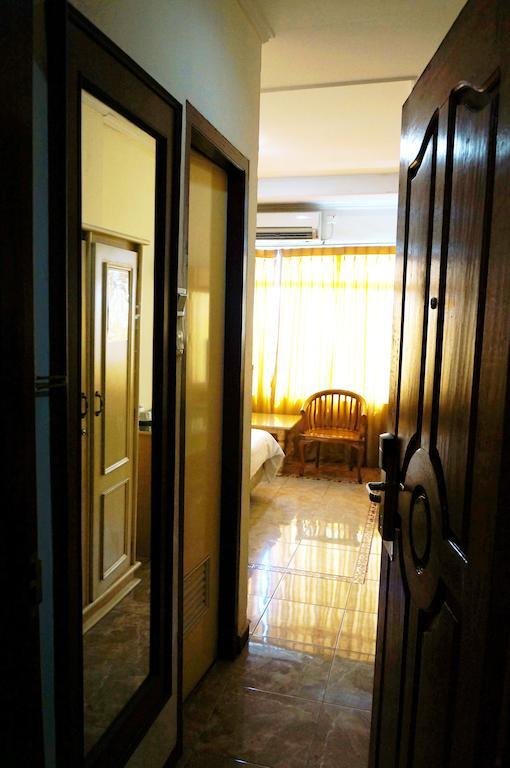 Hotel Duta Palembang Chambre photo