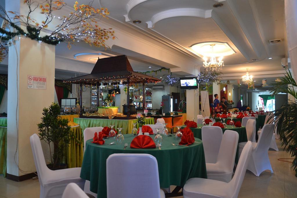 Hotel Duta Palembang Extérieur photo